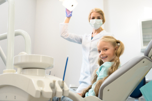 Bild von  Kindern die Angst vor dem Zahnarzt nehmen