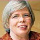 Hebamme Hildegard Schwarzer