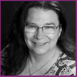 Hebamme Klaudia Zettl-Kaufenstein