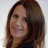 Hebamme Ruth Schuller