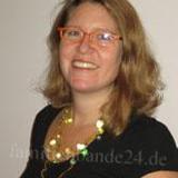 Hebamme Julia Stoffer