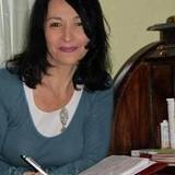 Hebamme Edina Lippe-Borrmann