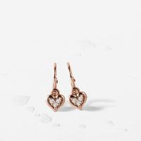 Illustration Erste Ohrringe für Kinder