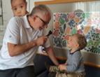 Foto des Kinderarzt/der Kinderärztin
